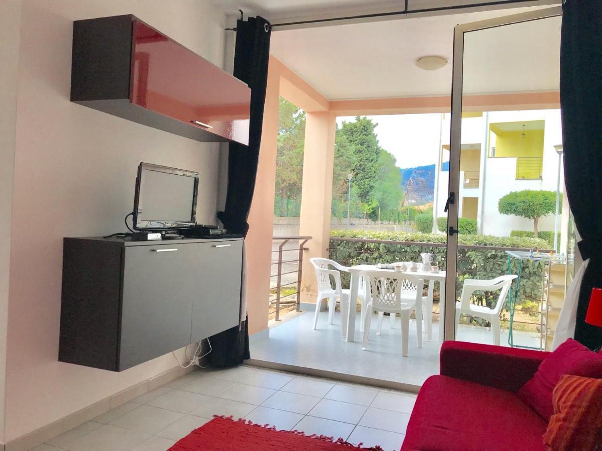 San Rocco One Bed Apartments 4A1 9 Isca sullo Ionio Exterior photo